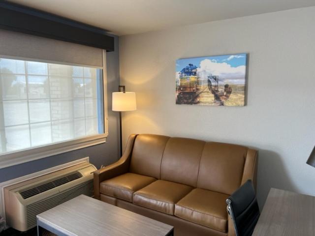 Garden Inn & Suites Hebbronville エクステリア 写真