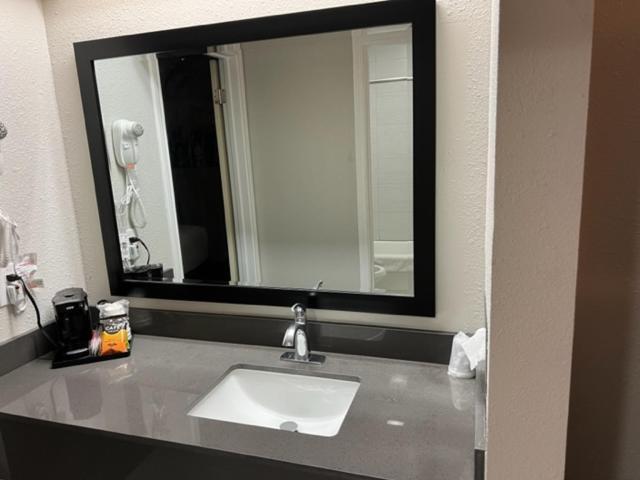 Garden Inn & Suites Hebbronville エクステリア 写真